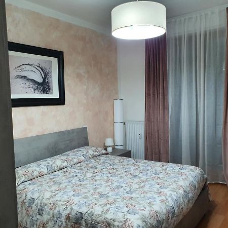 Charming Apartment Tilli With Parking Перуджа Екстер'єр фото