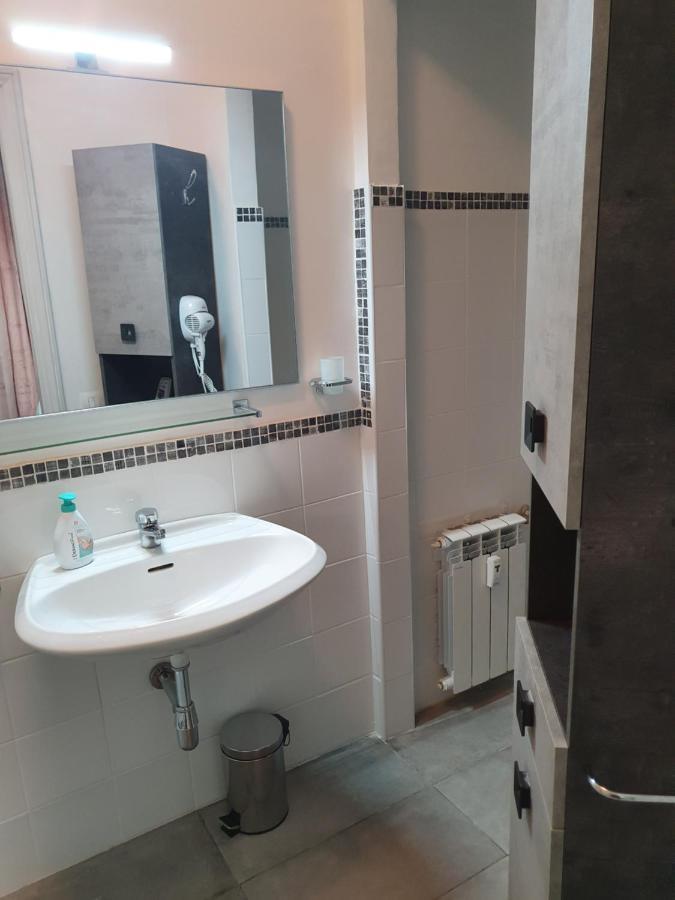 Charming Apartment Tilli With Parking Перуджа Екстер'єр фото