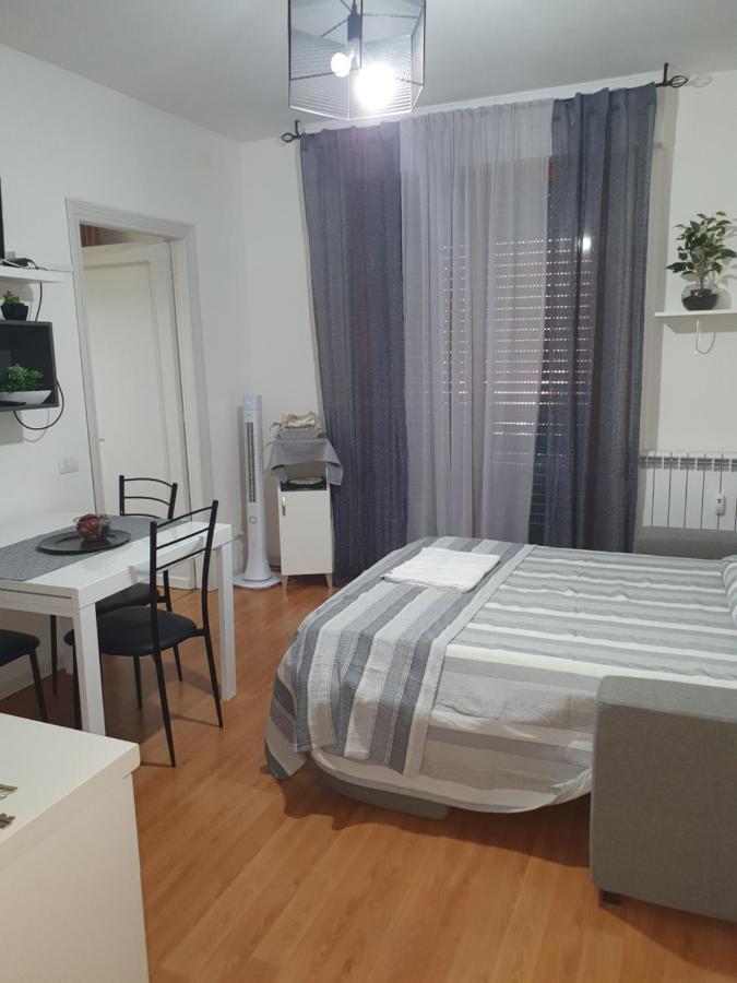Charming Apartment Tilli With Parking Перуджа Екстер'єр фото